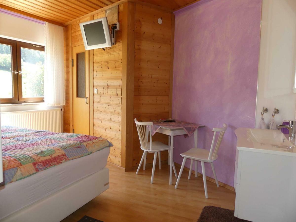 Pension Holzerstube Oberzent ภายนอก รูปภาพ